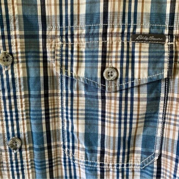 Eddie Bauer Men's Classic Fit Long-Sleeved Button-Down Shirt Size L - Picture 3 of 9